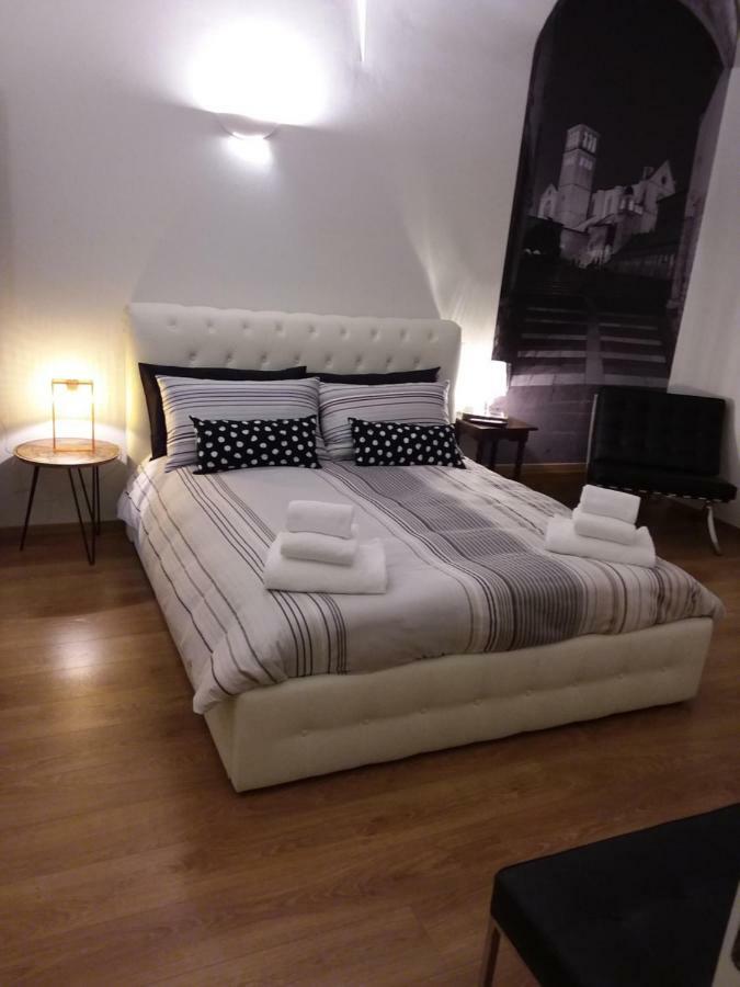Via Giotto, 5 Apartment Асизи Екстериор снимка