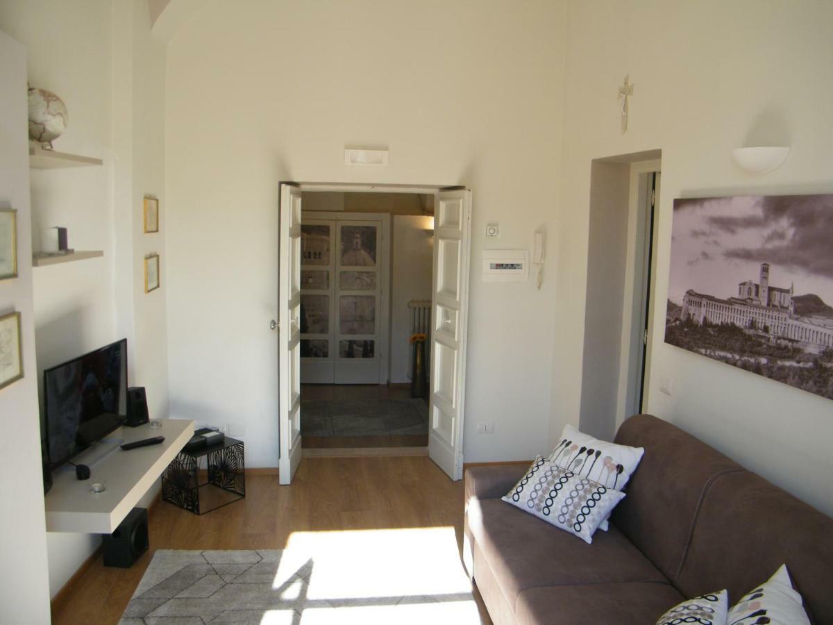 Via Giotto, 5 Apartment Асизи Екстериор снимка